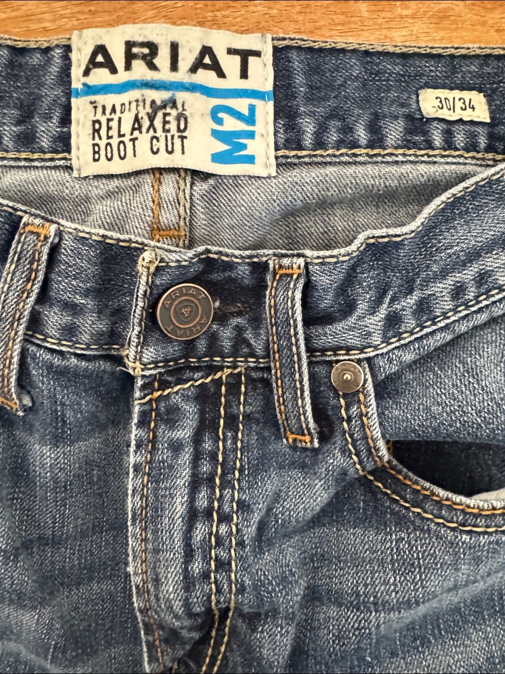 Ariat M2 Traditional Relaxed Cleveland Boot Cut Jeans 30x34 - Picture 3 of 4